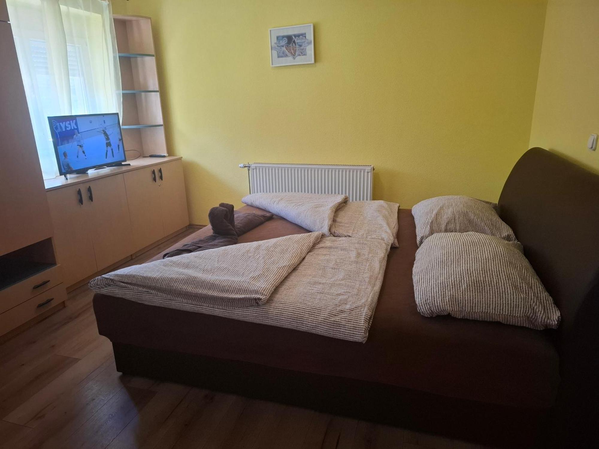 Ilona Apartmanház Siófok Exterior foto